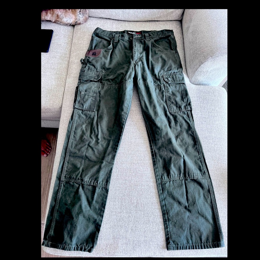 Mens Wrangler Riggs Workwear LIKE NEW 36X34